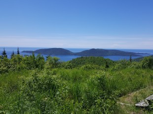 Lake Superior and the Group of Seven Hike
